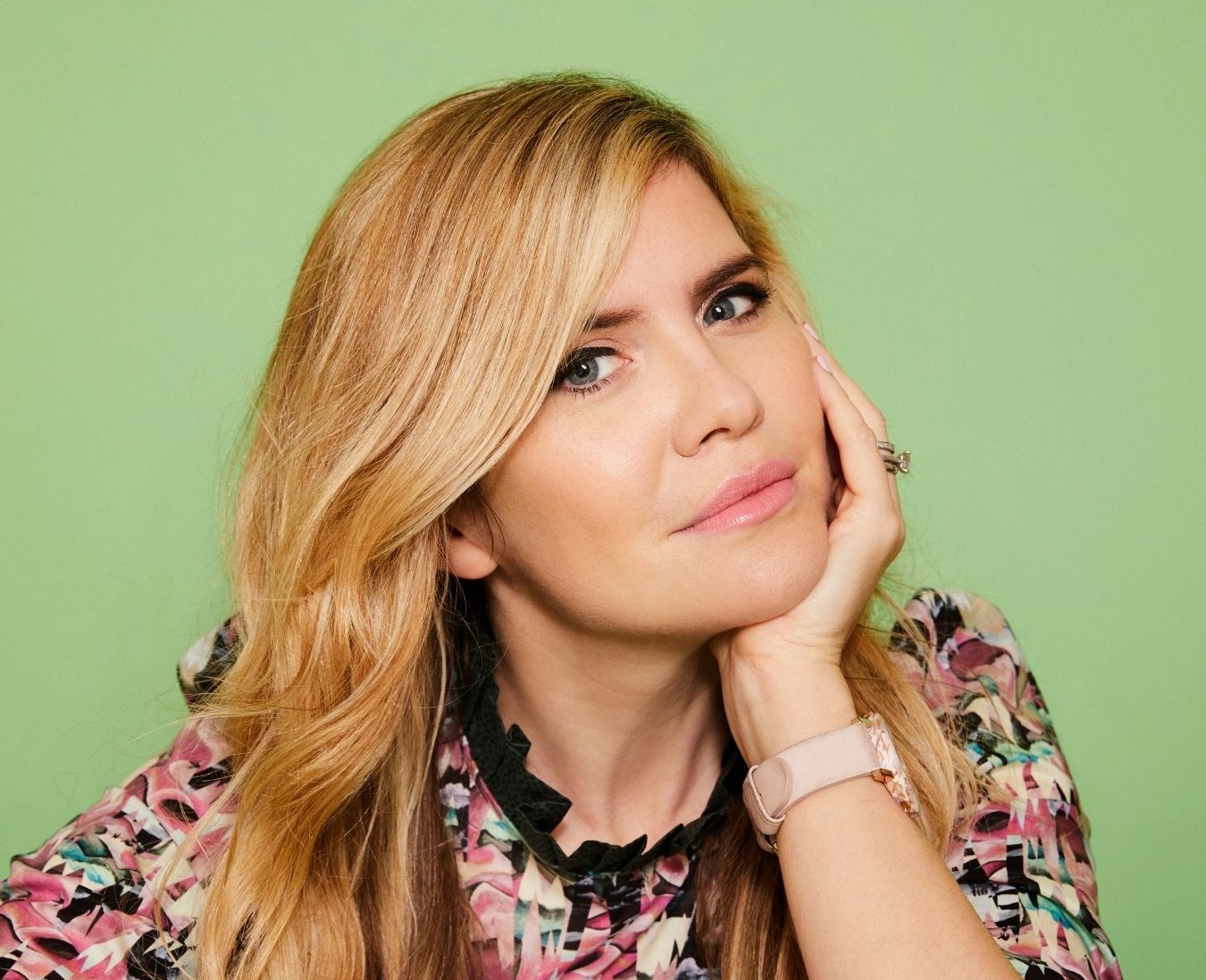 Mic On, Gloves Off with Emma Barnett